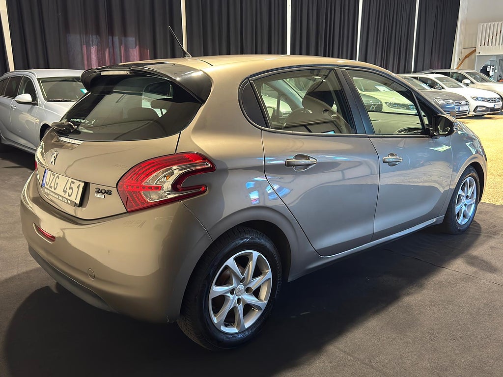 Peugeot 208 bild 4