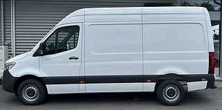 Transportbil - Skåp Mercedes-Benz Sprinter 15 av 17