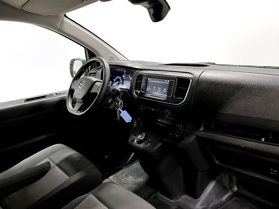 Bild på Opel Vivaro Business 2.0 BHDi 145hk WEBASTO DRAG