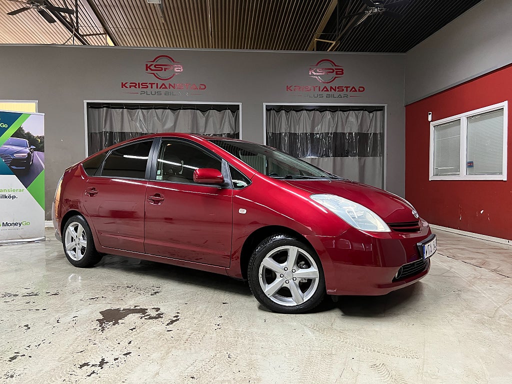 Toyota Prius 1.5 VVT-i + 3CM CVT Euro 4