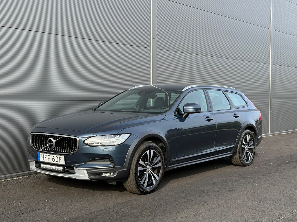 Volvo V90 Cross Country D4 POLESTAR AWD SKINN 1.ÄGARE Advanced SE III Euro 6