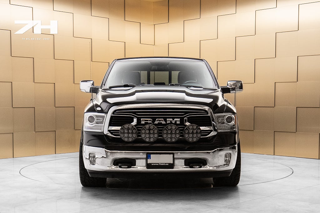 Dodge RAM 1500 Crew Cab 5.7 V8 HEMI / Kampanjränta 3.99% / Limited / 