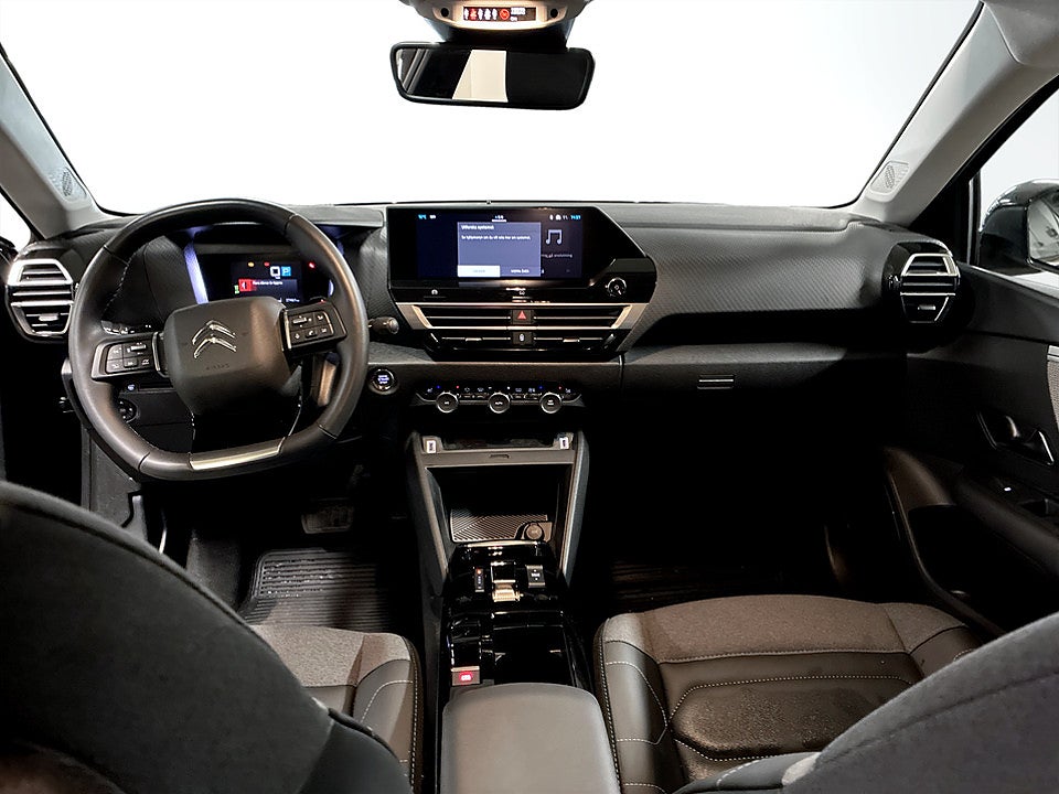 Bild på Citroën C4 Shine 1.2 PT 130hk Aut NAVI CARPLAY