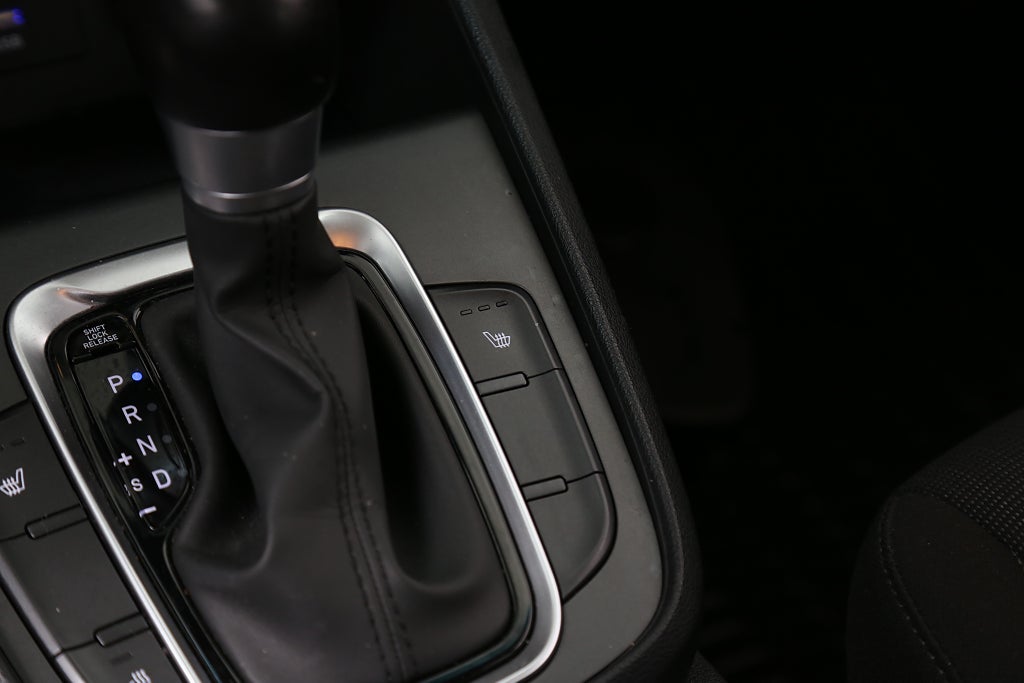 Hyundai Kona Hybrid 1,6 GDi 141hk HEV 6DCT Essential Motorv Drag 2022