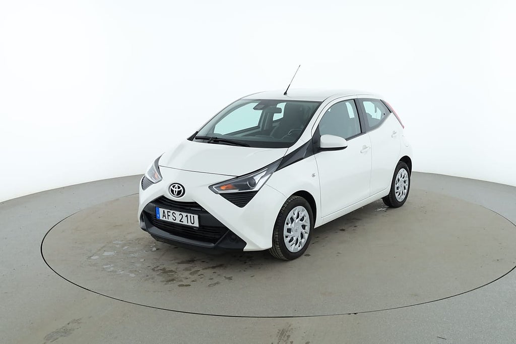 Toyota Aygo 1.0-VVT-i X-Play / Bluetooth