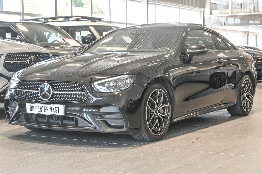 Mercedes-Benz E 300 Coupé 9G-Tronic AMG NAVI PANO 360 HUD