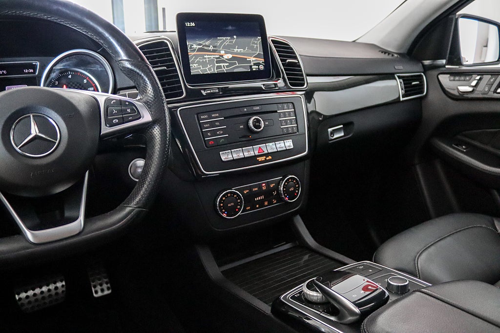 Mercedes-Benz GLE 350 d 4M Coupé AMG H/K Pano Drag Värmare