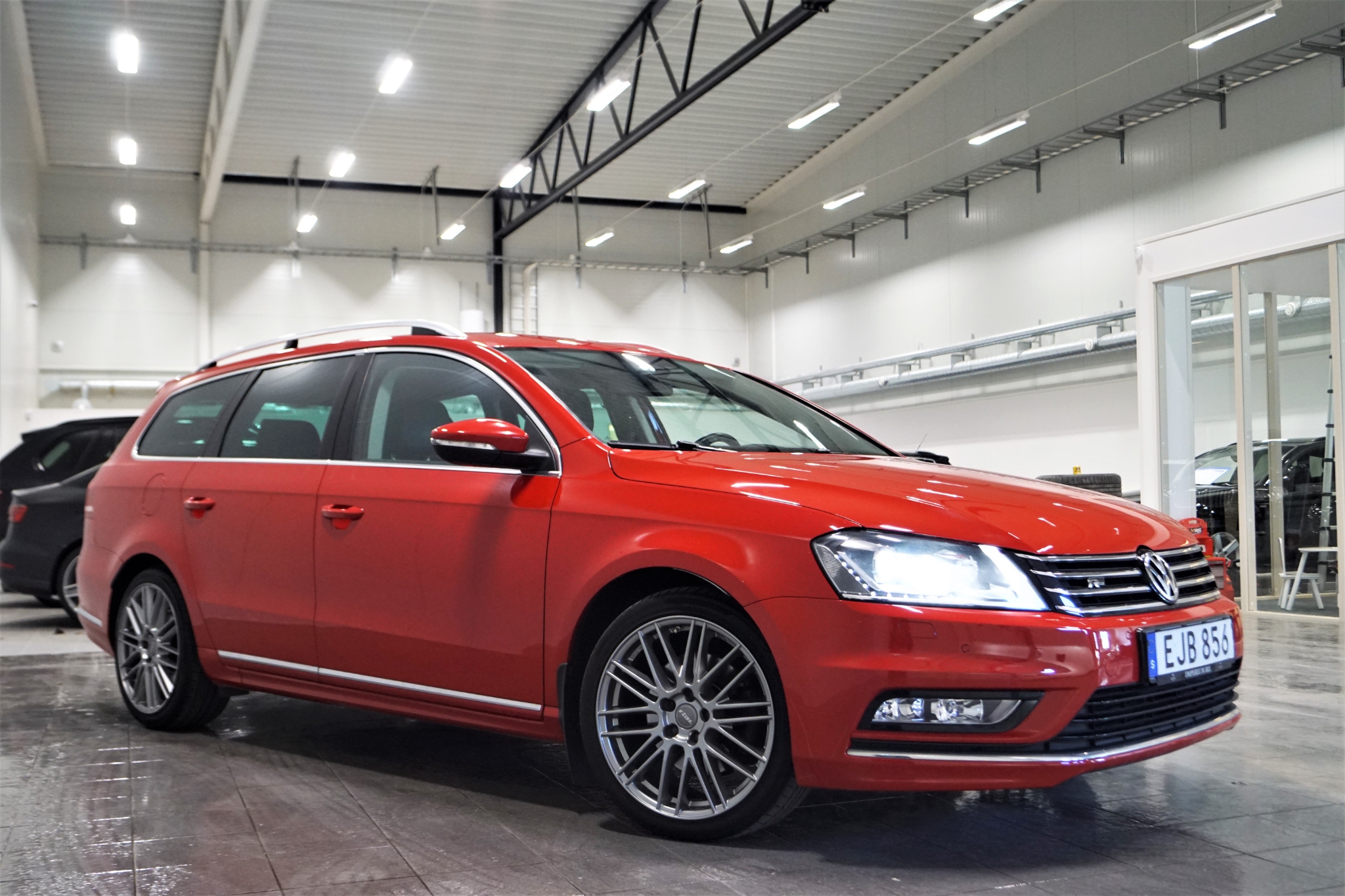 Volkswagen Passat 2.0 TDI 4M DSG Premium 2014, bild 3/45