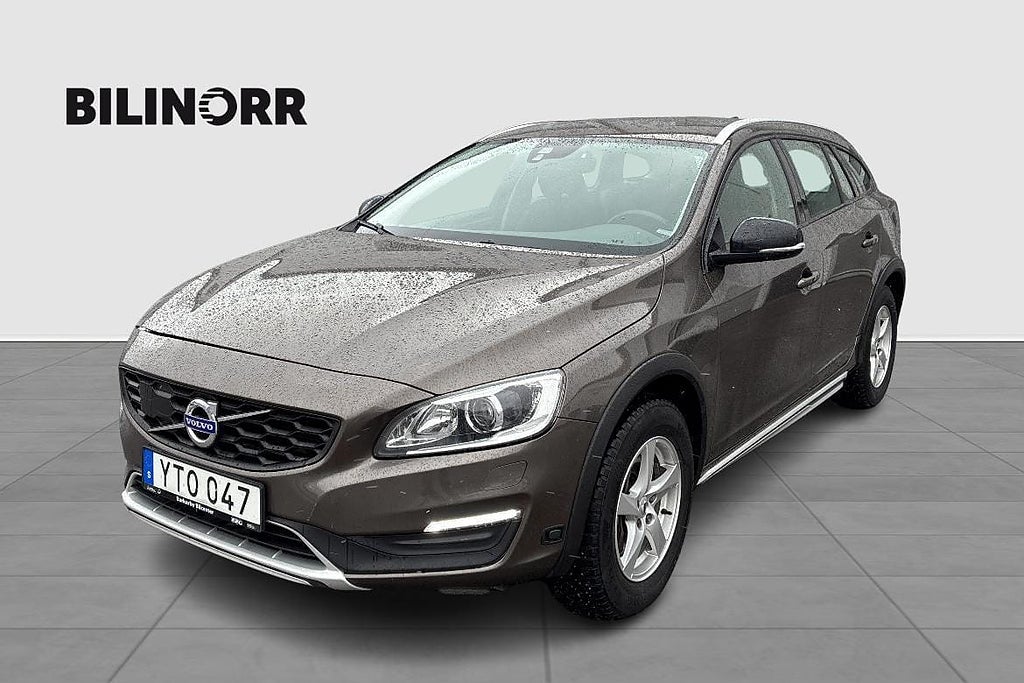 Volvo V60 Cross Country D4 Momentum Classic