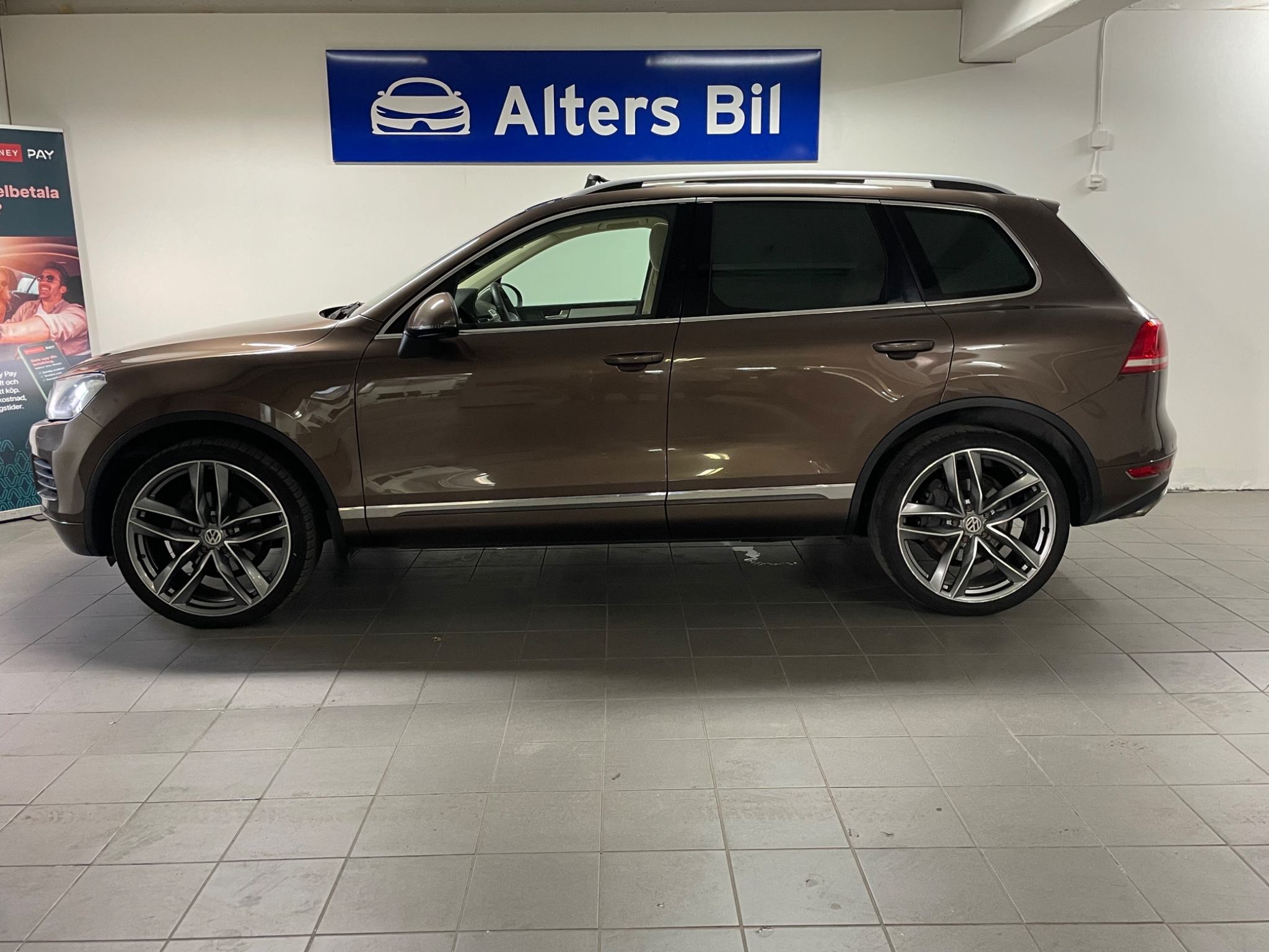 Volkswagen Touareg 2011, kuva 3/10