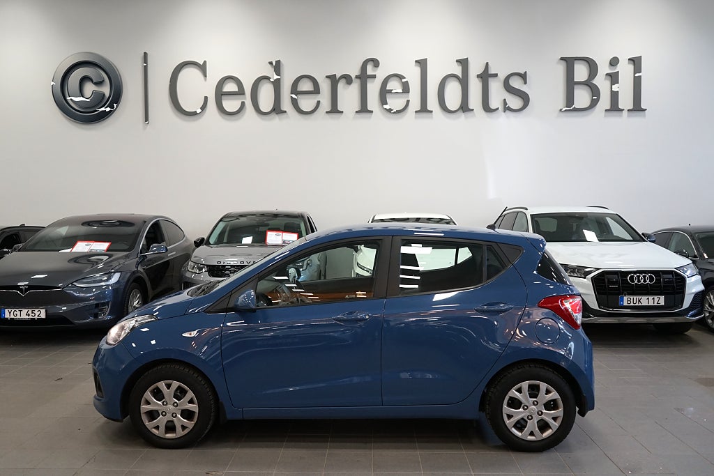 Hyundai i10 1.0 Comfort Automat Välservad AC PDC Rattvärm V-hjul
