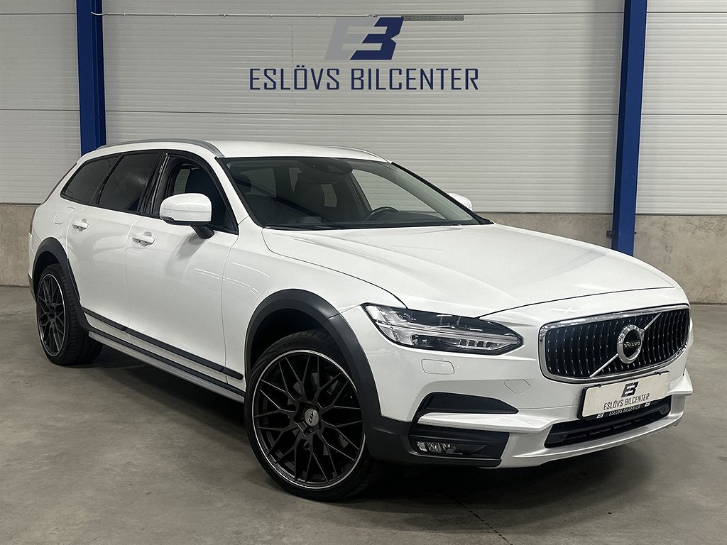 Volvo V90 Cross Country D4 190 HK / AWD / Skinn / Kamrem bytt /