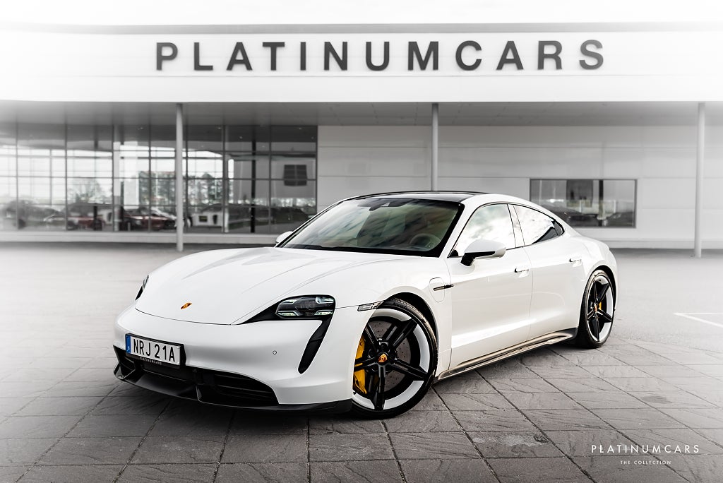 Porsche Taycan Turbo S Performance 761hk / Sv.såld / Carbon