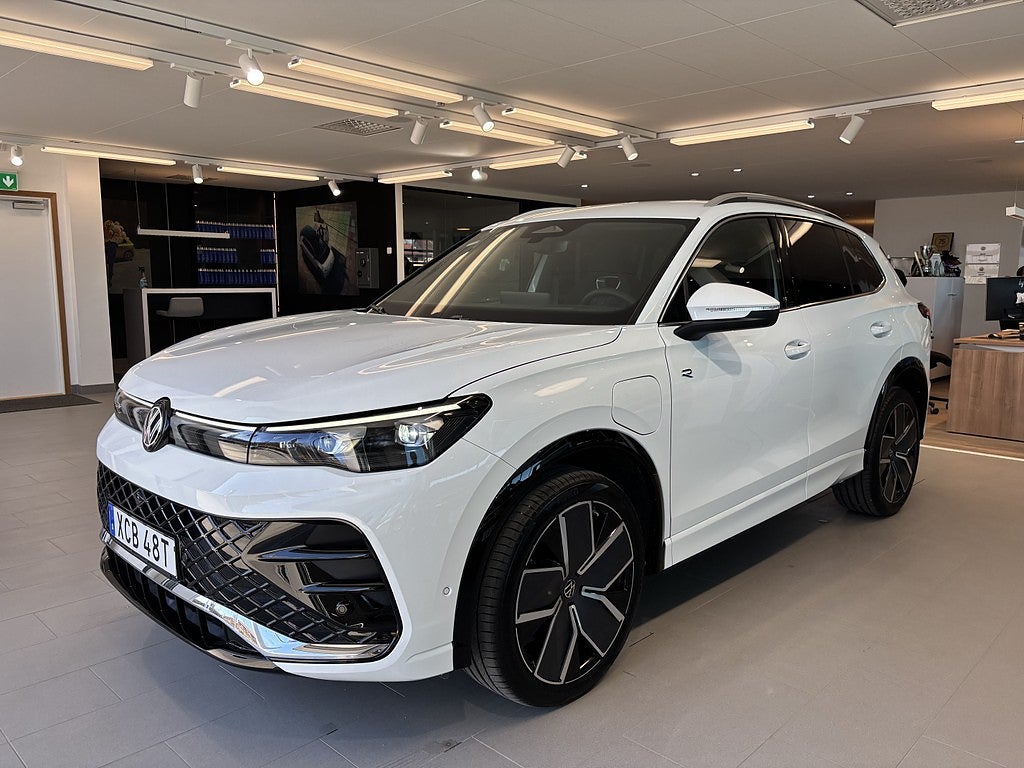 Volkswagen Tiguan eHybrid R-Line-Edition 4595kr/mån APRIL ERBJUDANDE