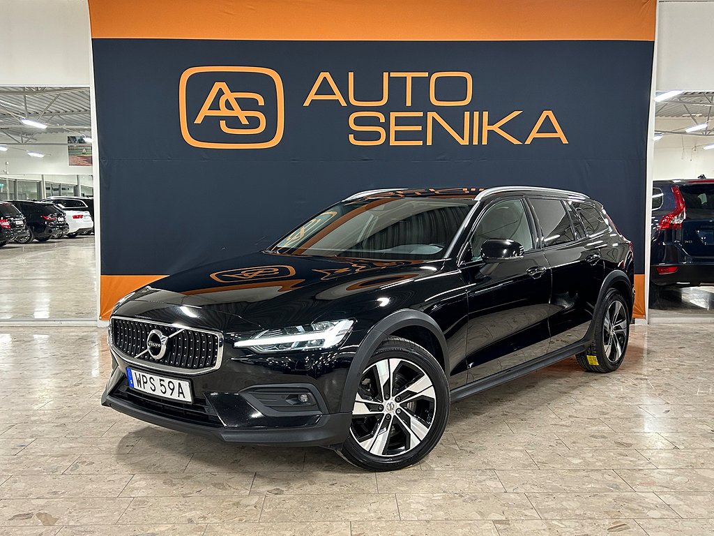 Volvo V60 Cross Country D4 AWD Momentum D-värm Voc Drag 