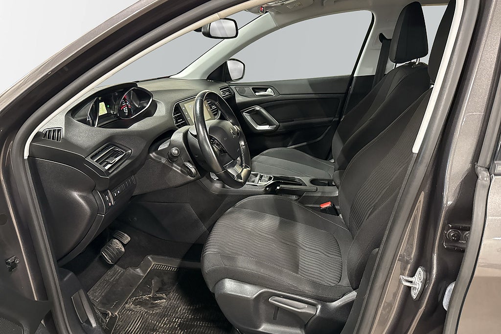 Peugeot 308 sw 1.6 BlueHDi Active Automat Dragkrok Motorvärmare