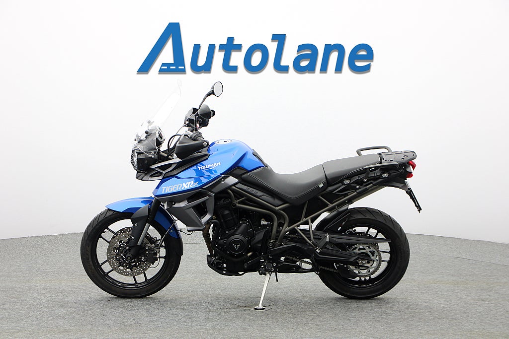 Triumph Tiger 800 XRX *Nyservad Farthållare Värmehandtag
