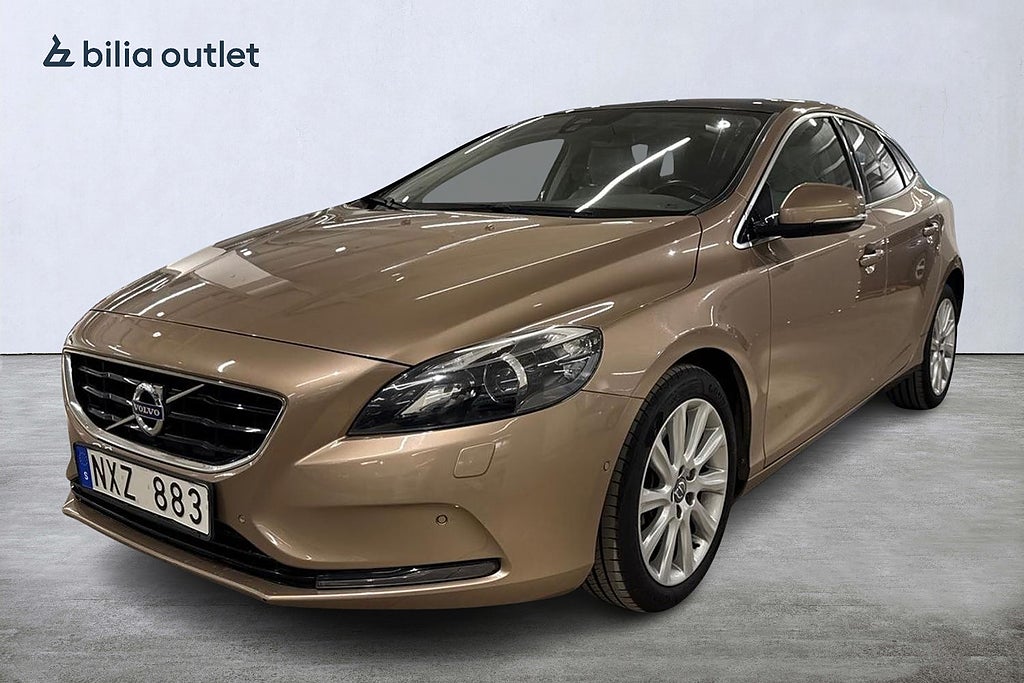 Volvo V40 D3 Summum Teknikpaket 1-Ägare/ Värmare / Pano / Skinn