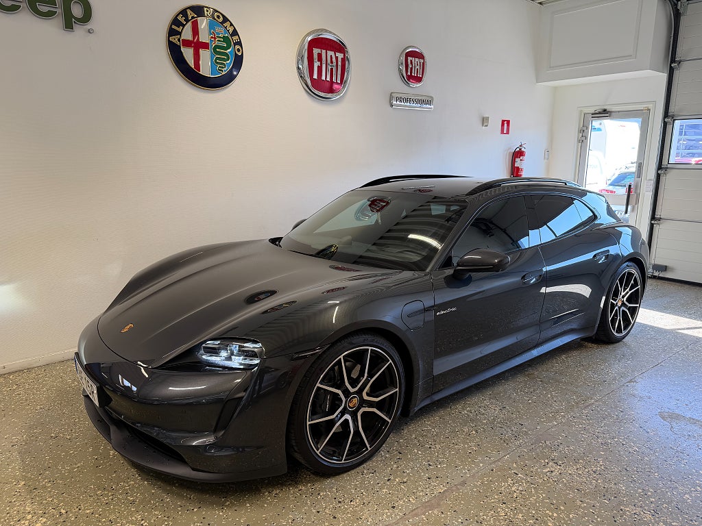 Porsche Taycan Sport Turismo Direct Drive/ic Base