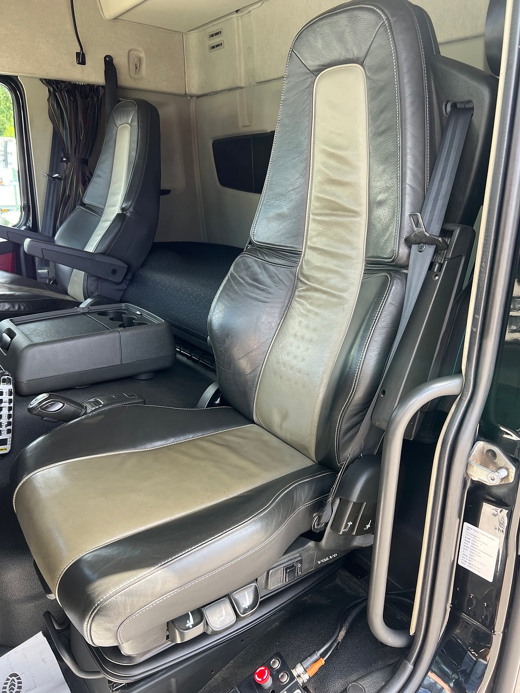 Volvo FM13 460 8x4*4 Kranväxlare Palfinger Kran & Jibb