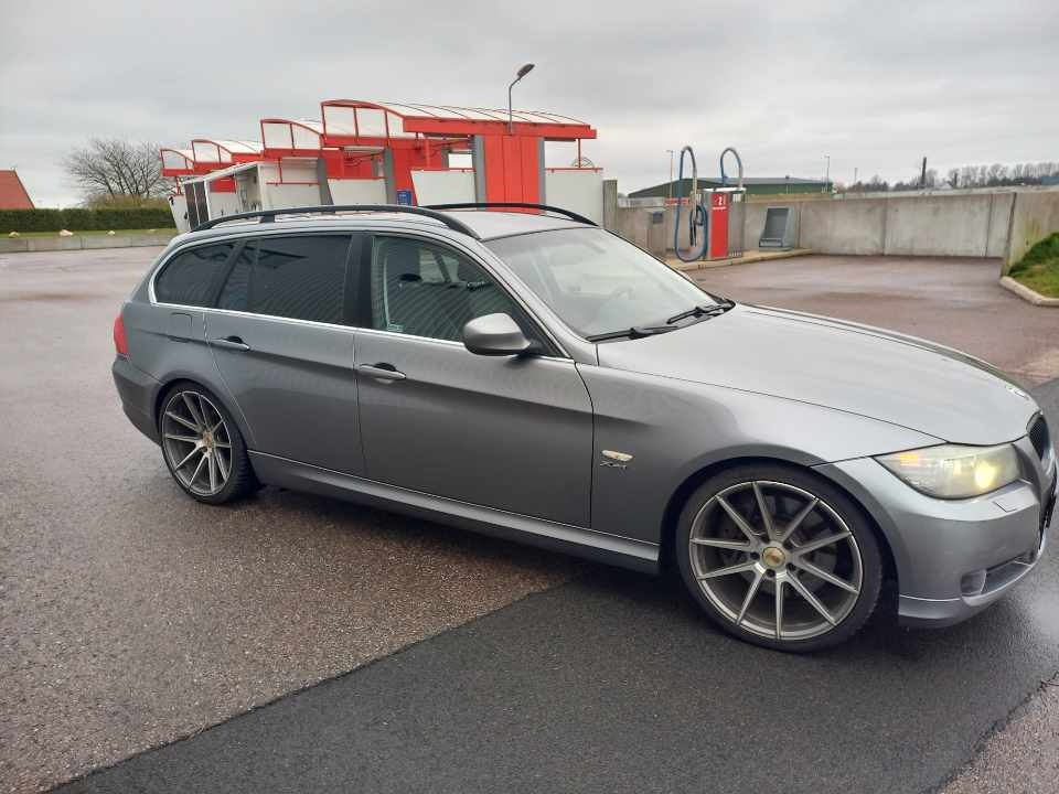 BMW 330 2010, bild 2/35