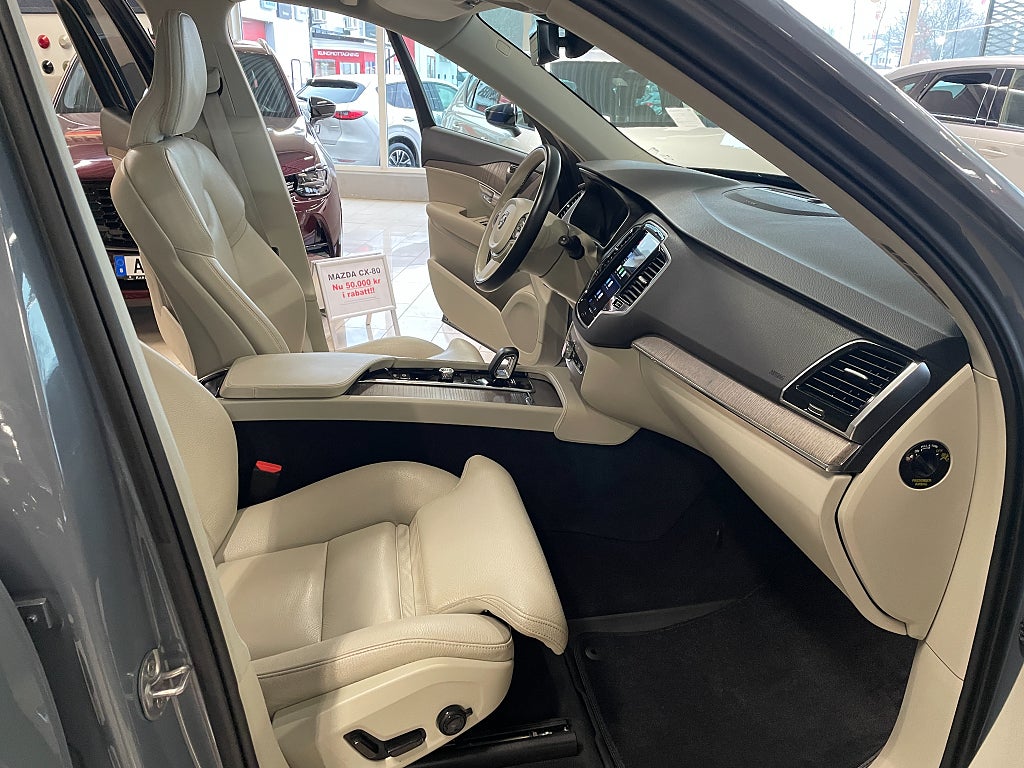 Volvo XC90 Recharge T8 AWD R-Design 7 Säten Plus Dark