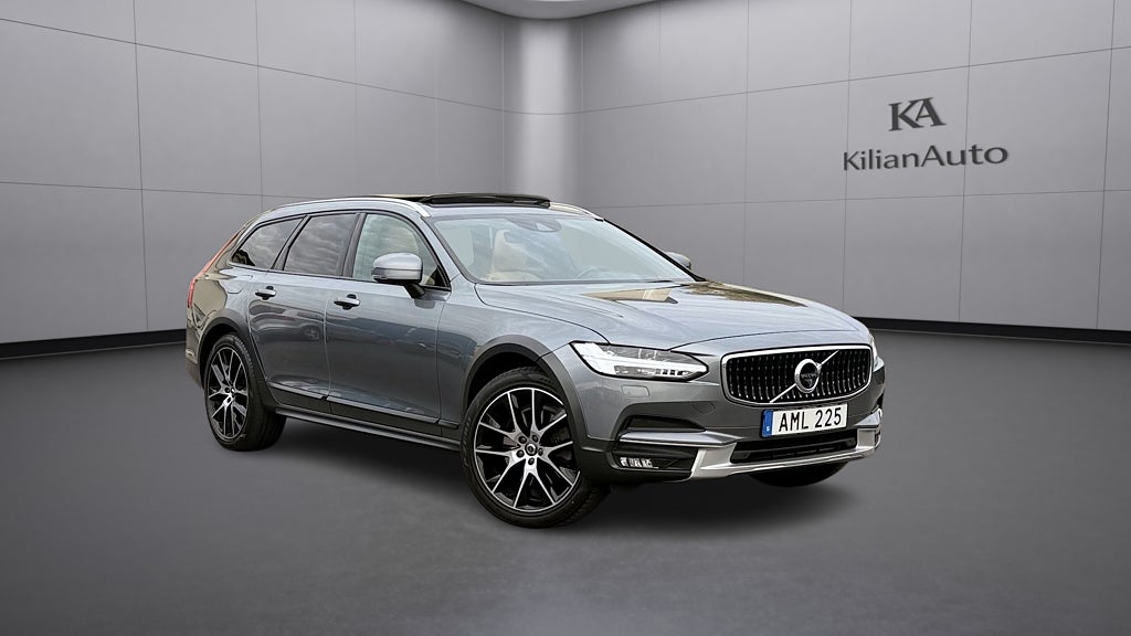 Volvo V90 Cross Country 2019 – 206 000 km Diesel till salu hos KilianAuto i Eslöv