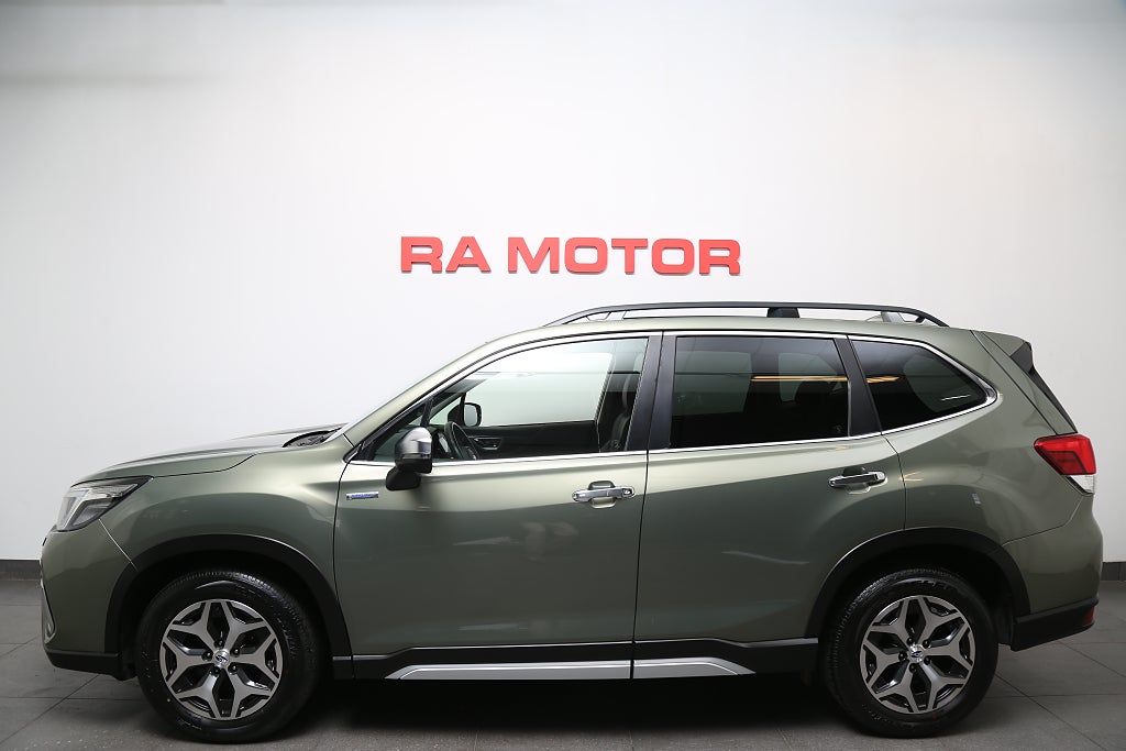 Subaru Forester 2,0i e-Boxer 150hk Ridge AWD Skinn Extraljus Dragkrok 2020