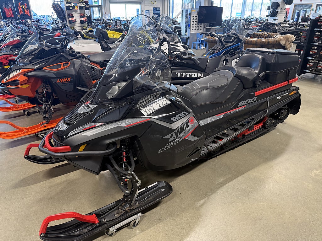 Lynx Commander 800R E-TEC