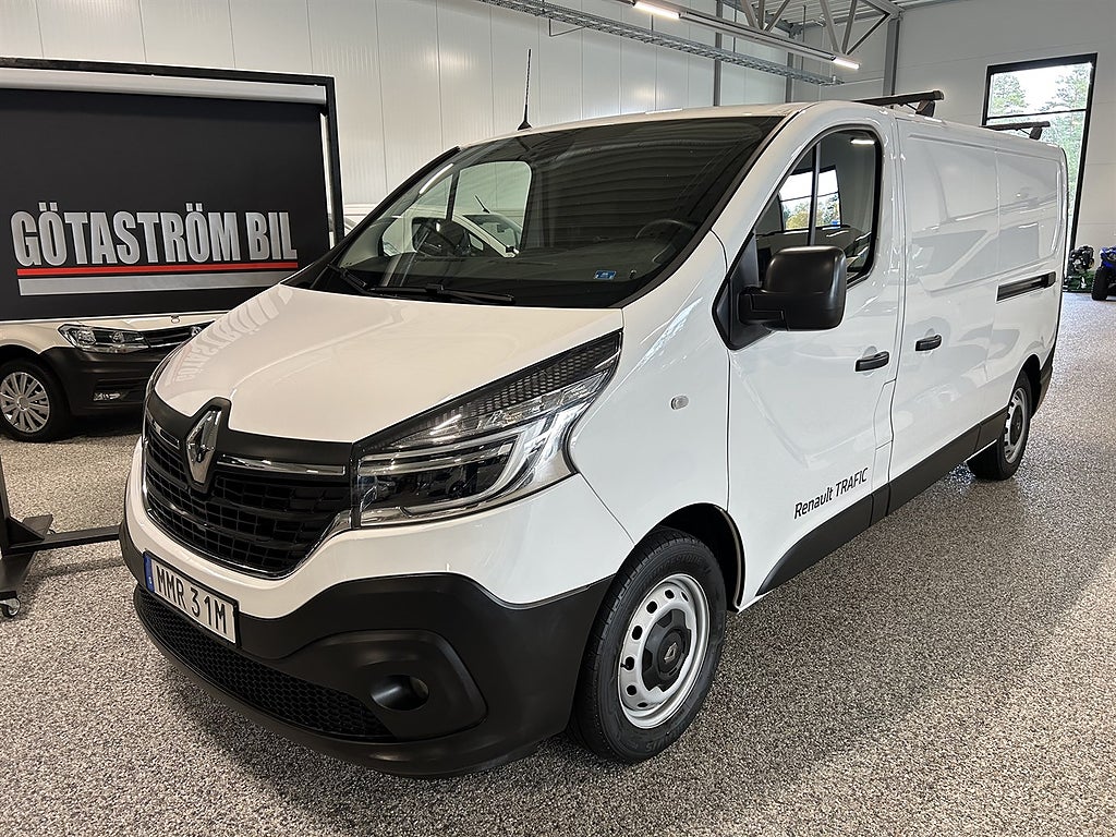 Renault Trafic 3.0t 2.0 dCi 120hk Lång/Dubbeldörr