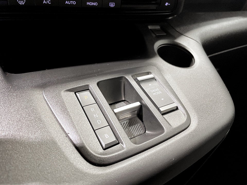 Bild på Citroën e-Berlingo M Shine 50kWh 136hk Aut - DRAG, B-KAMERA