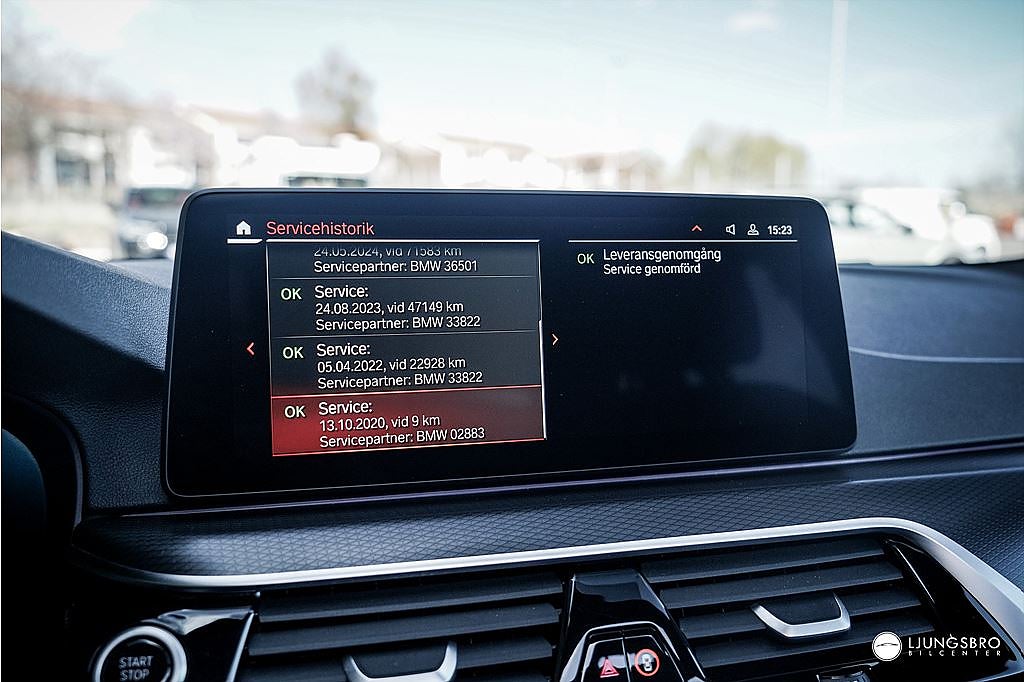 BMW 520 d xDrive Innovation M-Sport 190hk / HUD / PANO / 360