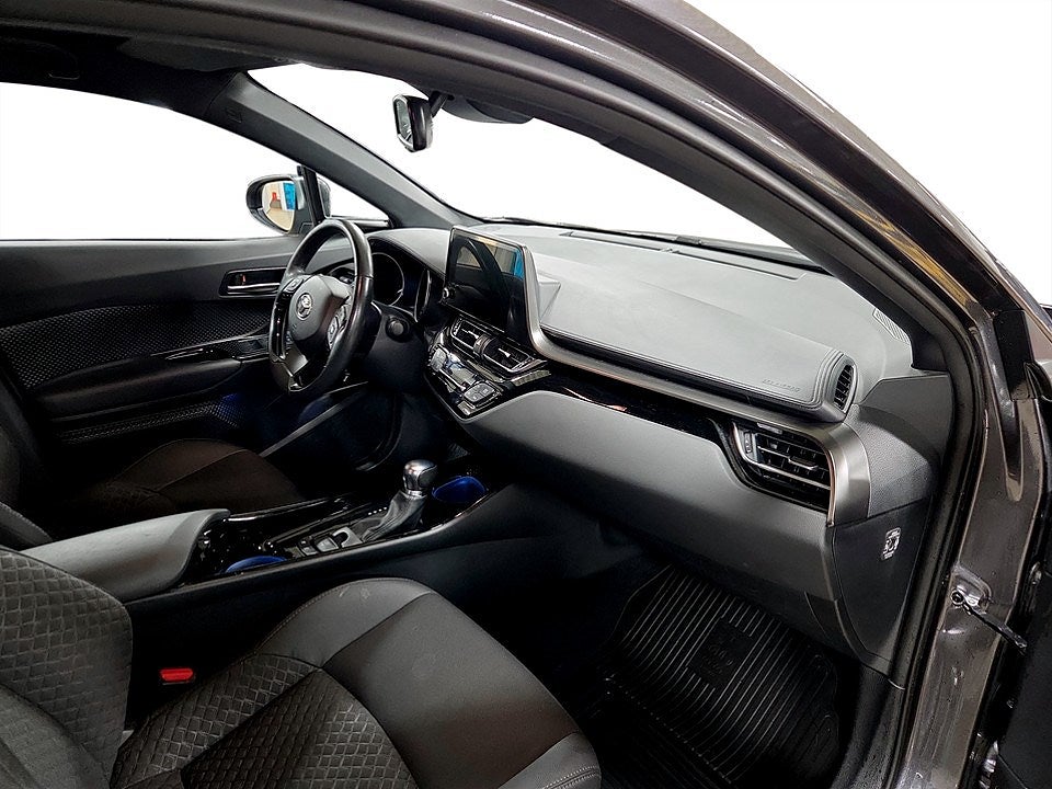 Bild på Toyota C-HR X Edition CVT 122hk Aut - B-KAMERA, RATTVÄRME