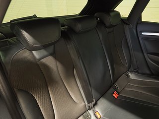 Halvkombi Audi A3 14 av 23