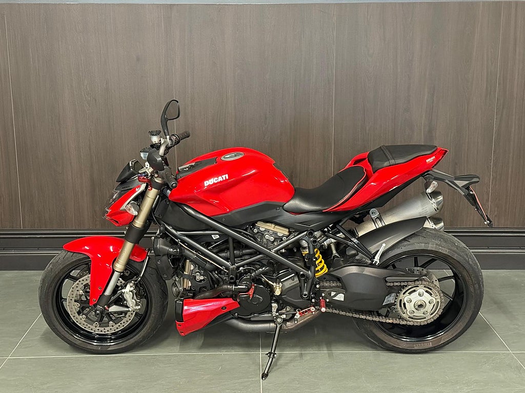 Ducati Streetfighter 848 Street Fighter 848 moms!