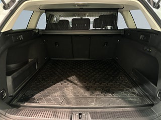 Volkswagen Passat Sportscombi 2.0 TDI AWD GT Drag Dvärm Kamera SoV – bild 12