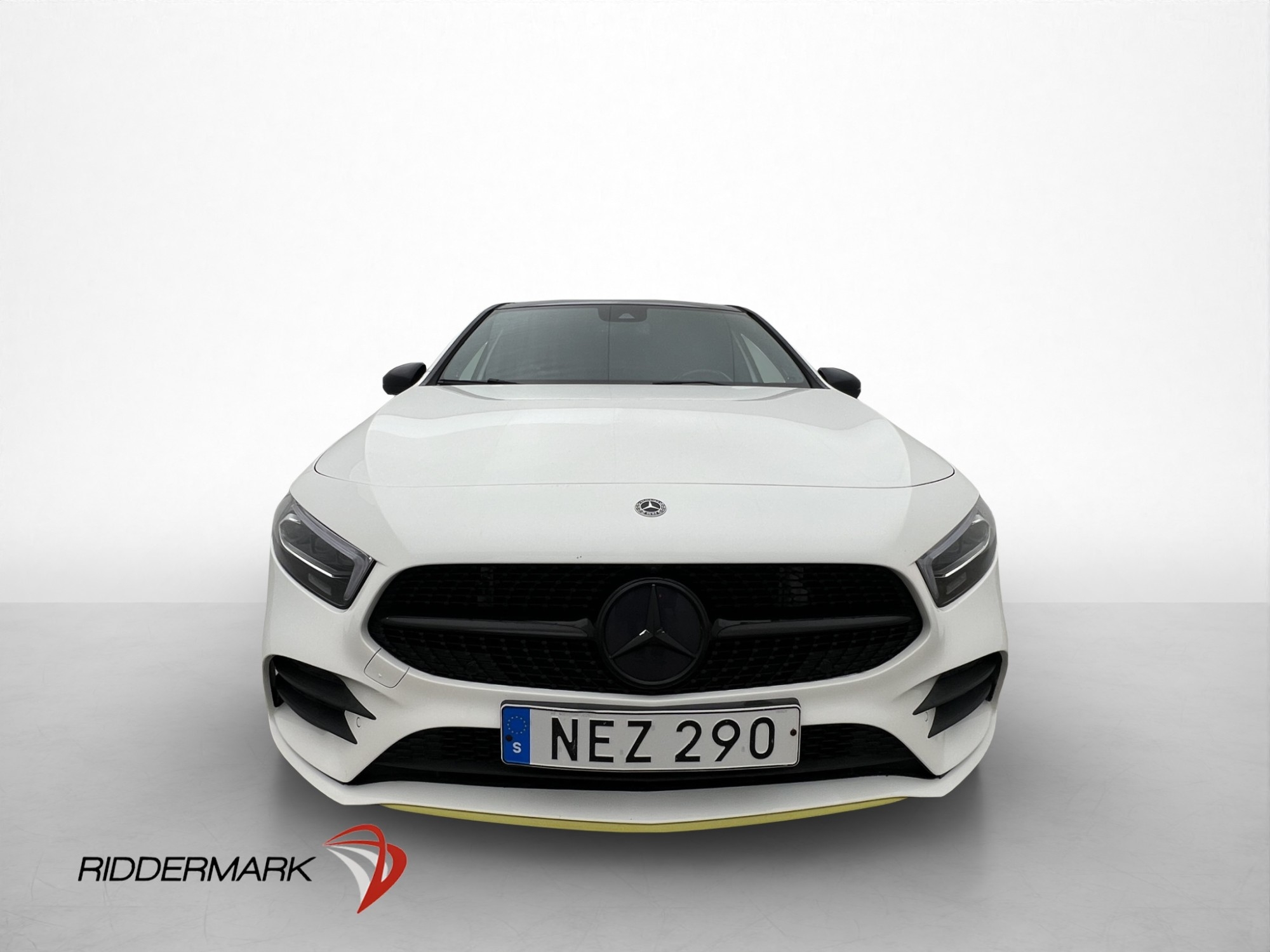 Mercedes-Benz A 250 AMG Edition Pano 2019, bild 2/51