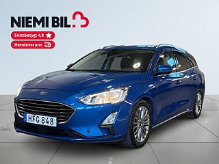 Ford Focus Kombi EcoBoost Titanium Facelift Drag Värmare Psens S&V – bild 1