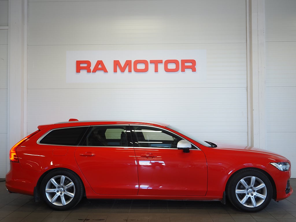 Volvo V90 D4 190hk Geartronic R-Design | Drag | D-värm | Navi | 2018