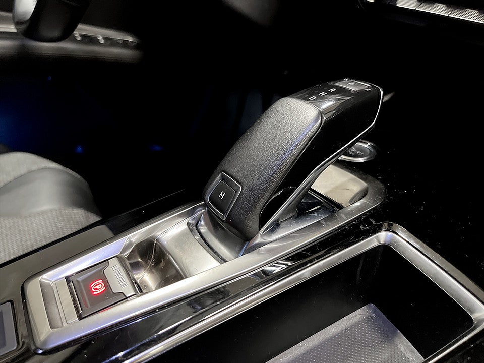 Bild på Peugeot 3008 Allure 1.6 PT 165hk Aut DRAG B-KAMERA