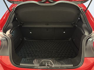 Mercedes-Benz A 180 AMG Line Kamkedja Motorvärmare Psens S/V-hjul – bild 12
