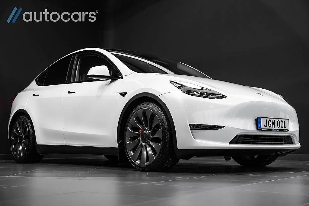 Tesla Model Y Performance AWD|Uppgr. Autopilot|Drag|21"|Panorama