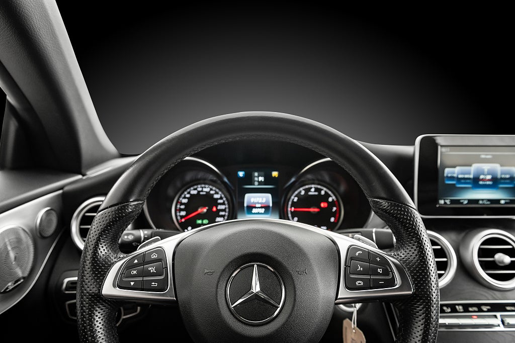 Mercedes-Benz C 2017 - miniatyr 11