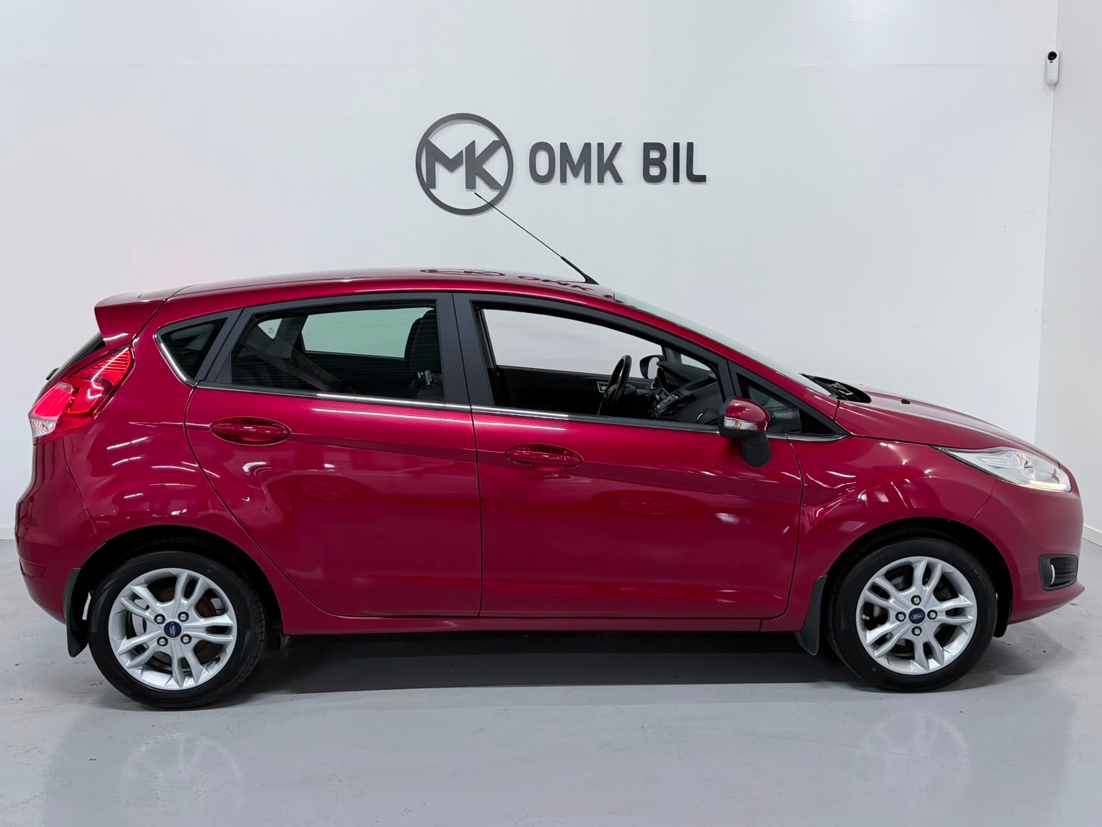 Ford Fiesta 2017, photo 4/54