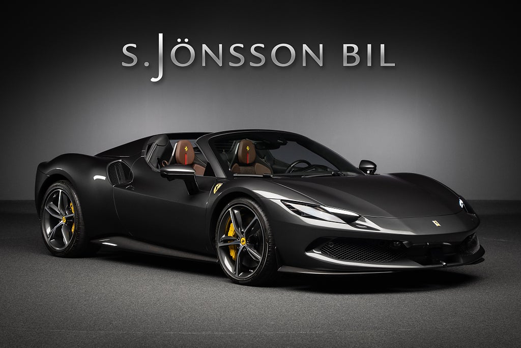 Ferrari 296 GTS / Utrustad för 975.000kr