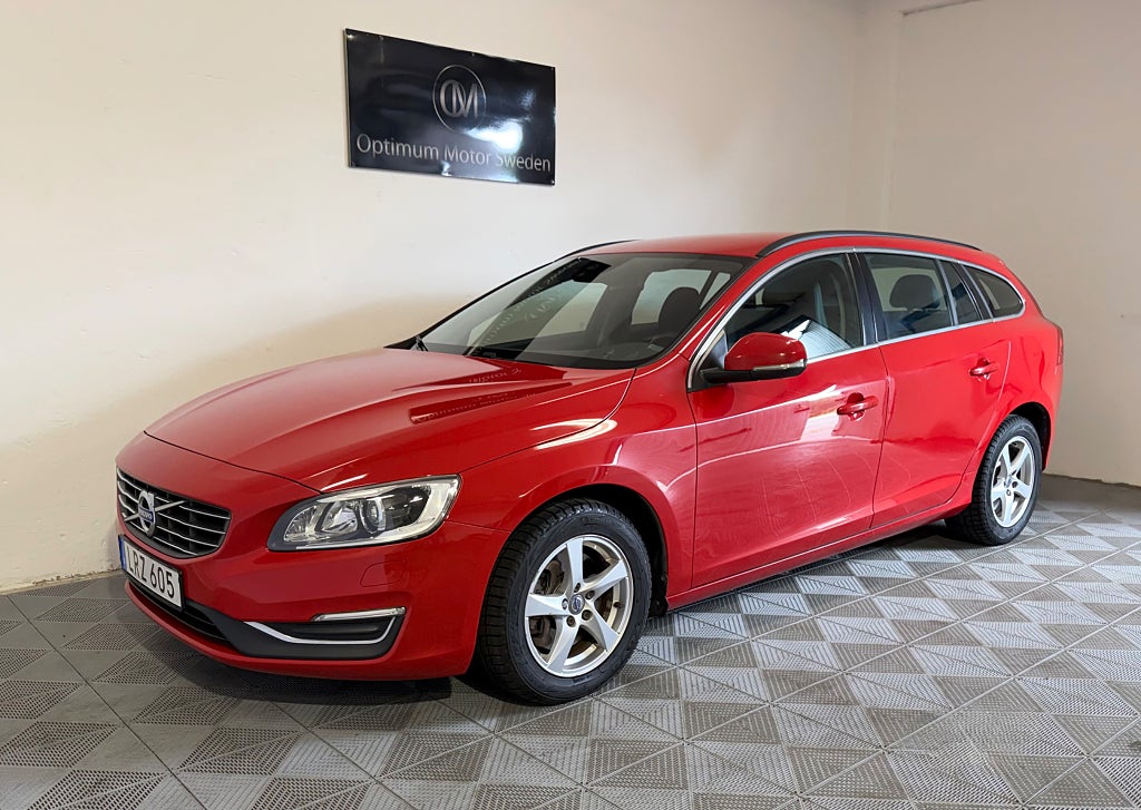 Volvo V60 D4 AWD Geartronic Momentum Business Edition