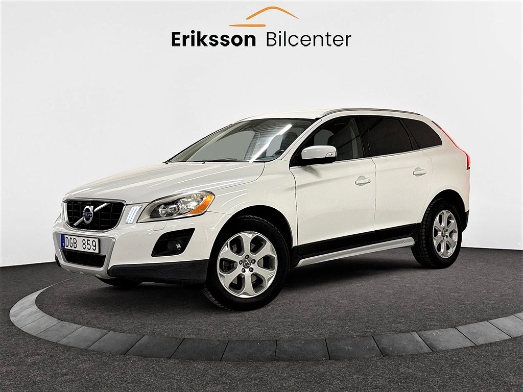 Volvo XC60 D5 AWD 205hk Geartronic Summum Drag/Skinn/0%Ränta