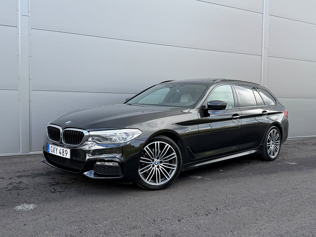 BMW 520d xDrive  M SPORT INNOVATION  PANO HUD VÄRMAR Euro 6