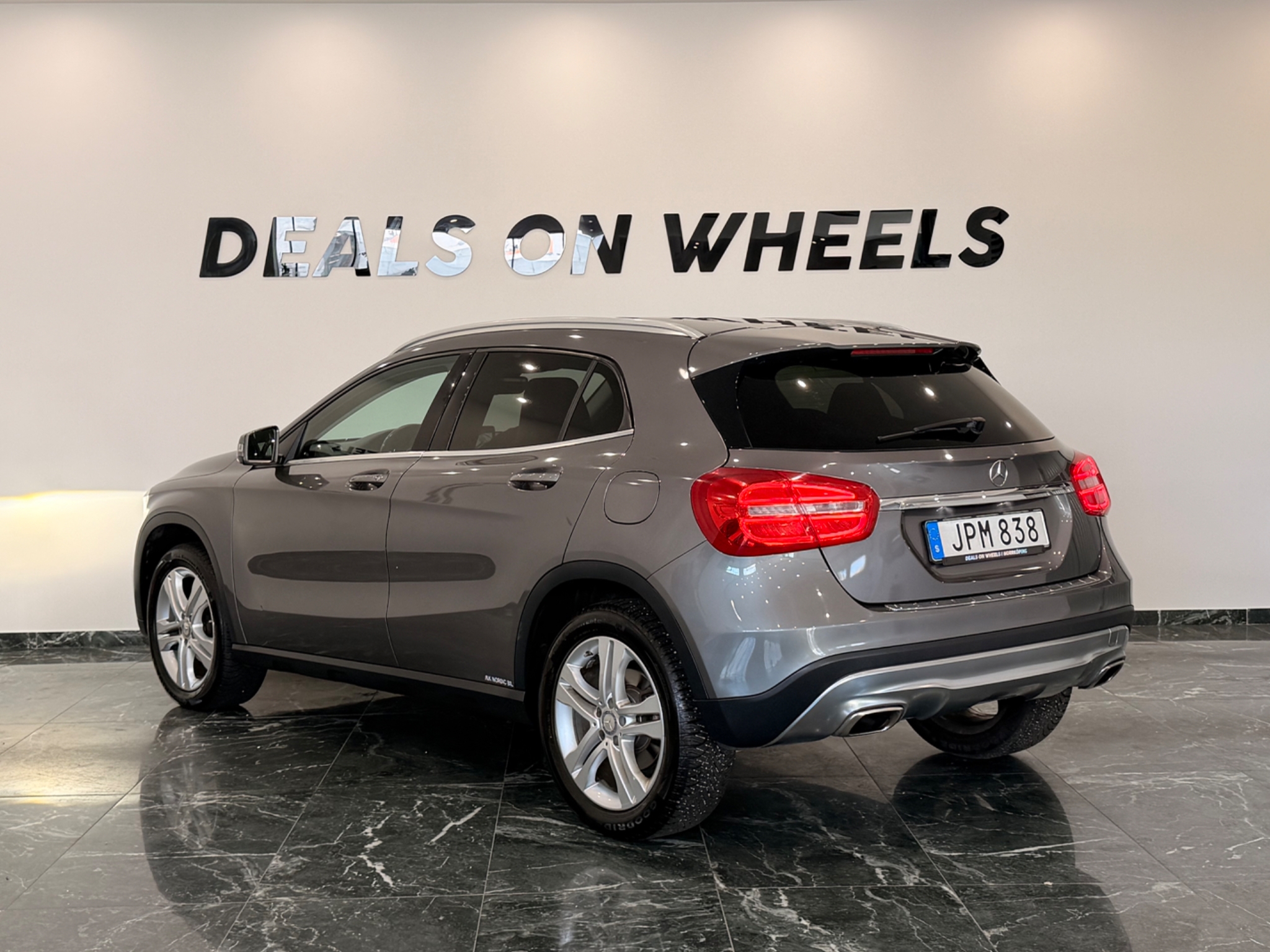 Mercedes-Benz GLA 200 7G-DCT Urban Line 2016, kuva 5/44