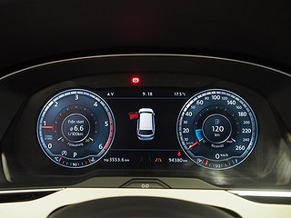 Kombi Volkswagen Passat 23 av 27